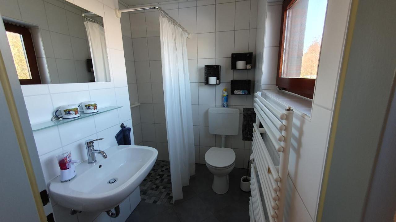 Ruhige Gastesuite Mit Fruhstuck Rhauderfehn Bagian luar foto